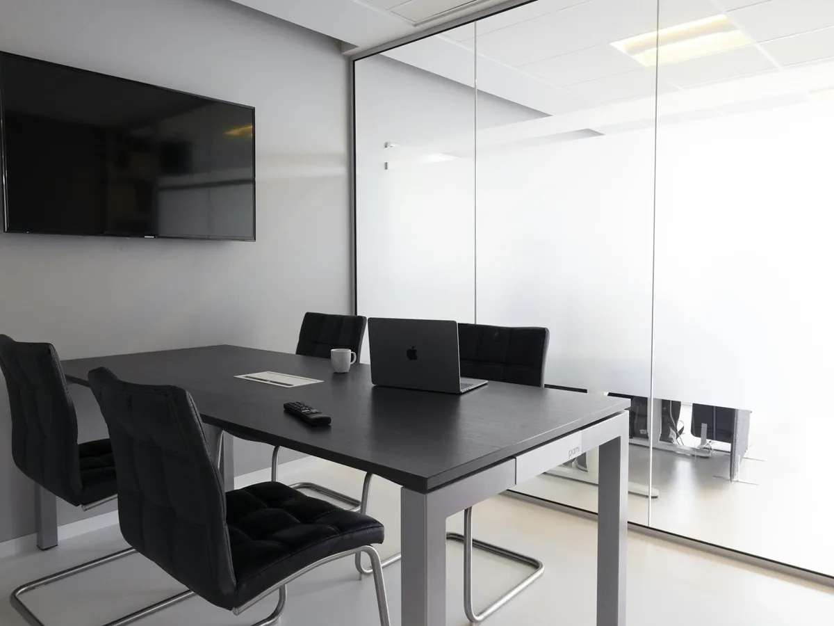 Meeting room equipped for video conferencing